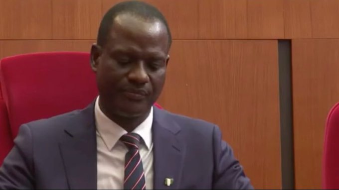 1776682568 Taiwo Oyedele