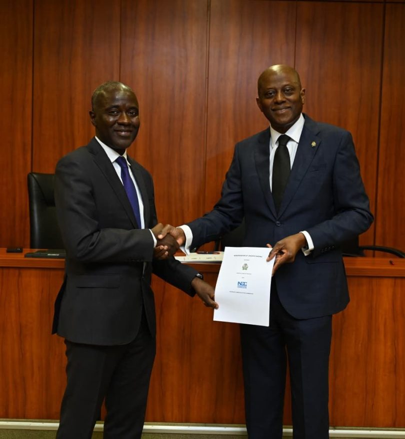 2beb7e81 ade0 4e31 9d01 f5ccf348305b