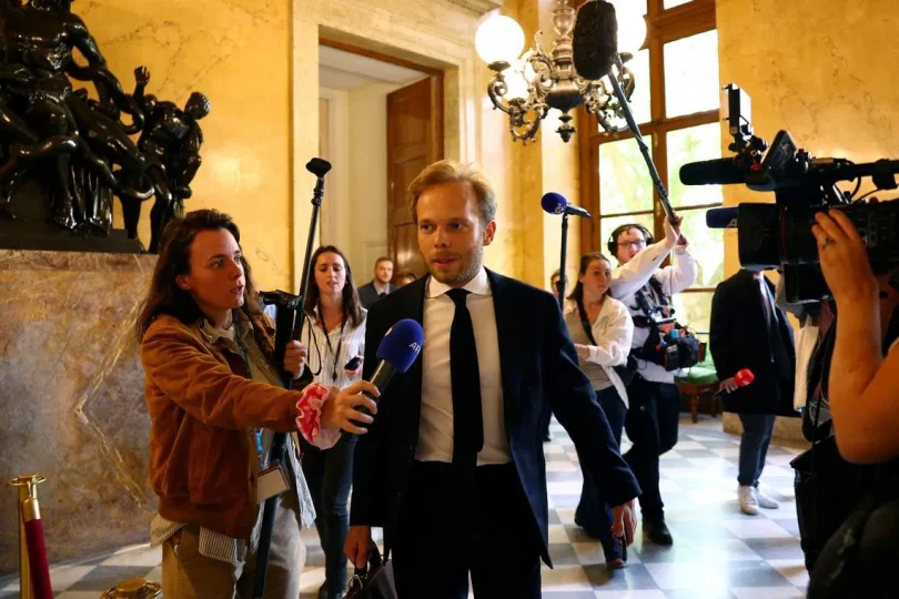 39955e9fbd06f9333e2e29c9d2e59672801dd47897bf0ca14349e3bd482d7694