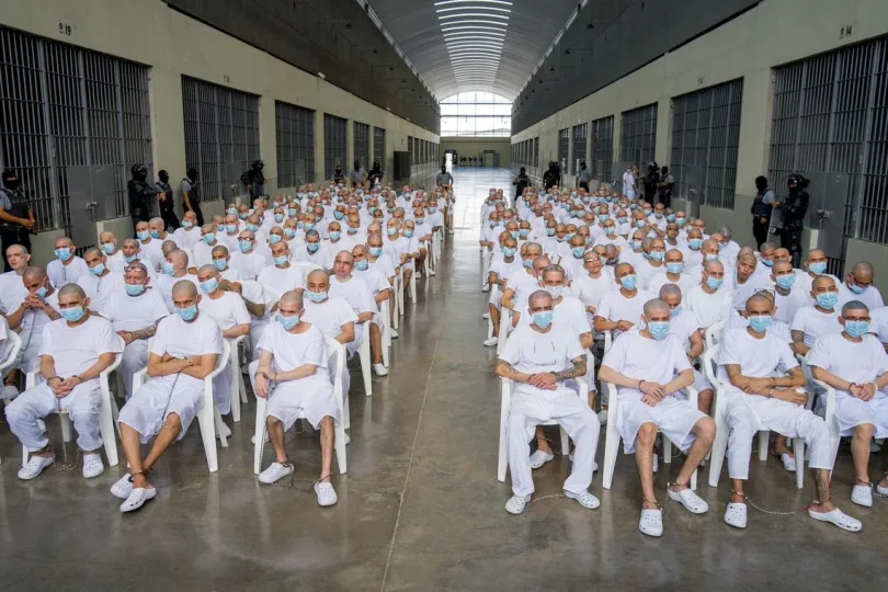 440f21667bf871ead30a9aaba5994a02101bbe485af16bc9d7488eb30ac430e4