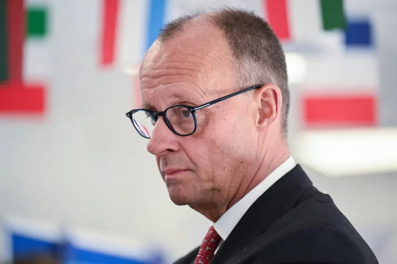 5ef489381bbcdf8885038e902b1ed5d695a6ff8a82fdece99f459ea94f7776f3