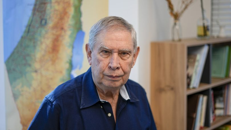 69f0bb5785f54030a12ca6db