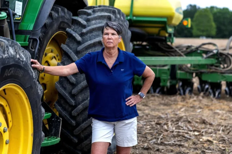 72a63a613a4b090c6ea50240d7aed7ae449245ed49ed480d100e3a03d41f32a5