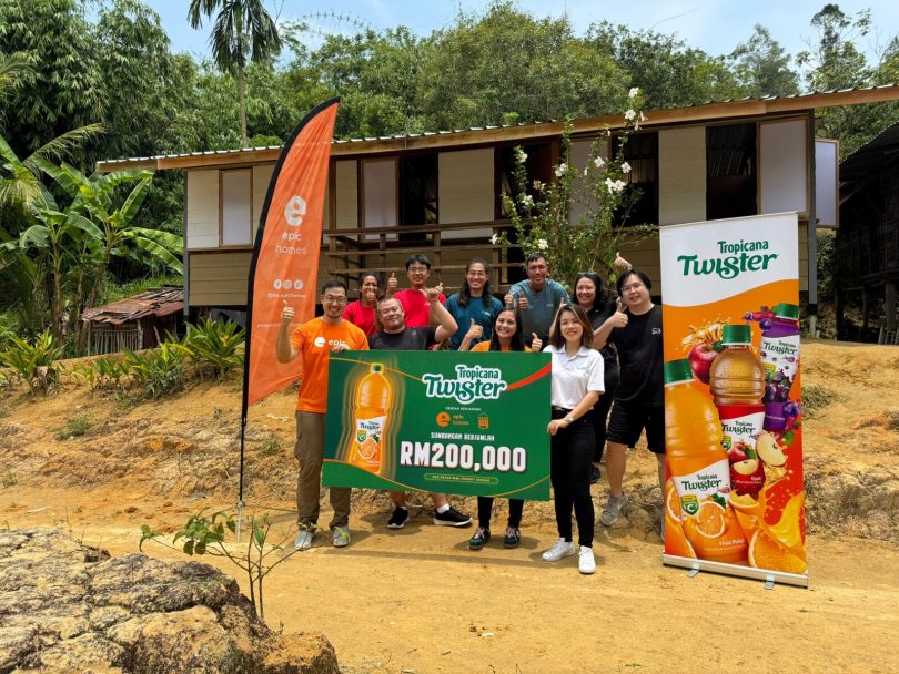 754945 Final Shot 1 jpg 1600x120 1