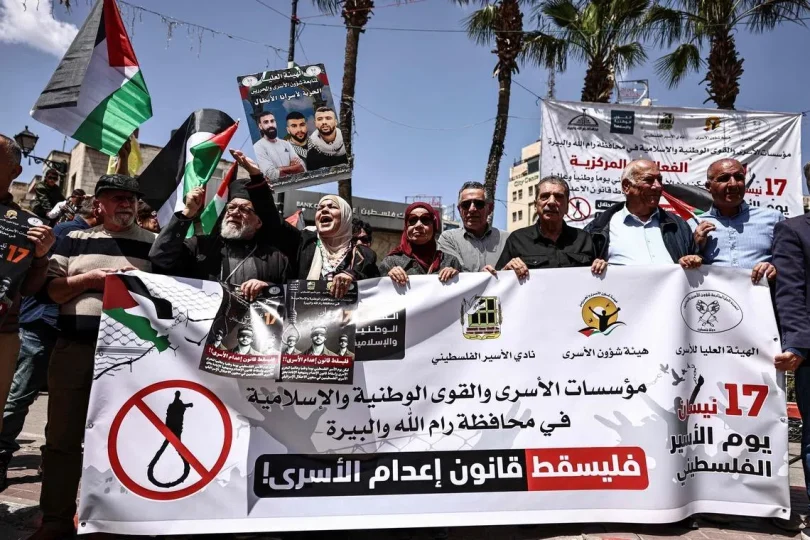 7cb4c77c2b09af0d2912c91ed9d9648a955c652c1921fe7d6baa5398f425d8fc