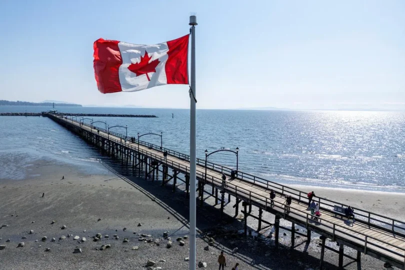 81e5ce420fd8790345bf0234cc415c2a6f3842fb17f945410011b23e48b122a4