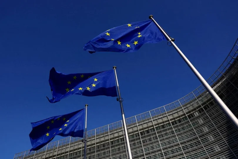 92d937d672ea34fed6ff2abe7e7ece4ae45e13b72d4b480032d2ae5478aa4942