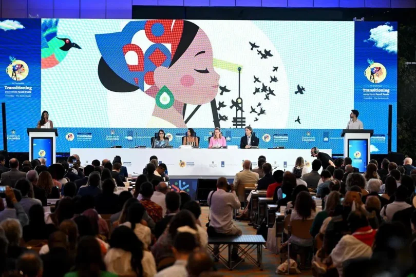 9fd5146af93320dae83ca29ca7a800ad0756a6ef484db58a15ff4e7d94dbe5f7