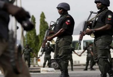 Nigeria Police oje751ajvij3f7dy7z0qk7rmbhejx6zy56z3i8uxdc