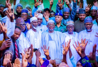 PDP stalwarts dump party for APC