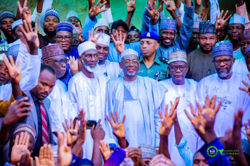 PDP stalwarts dump party for APC