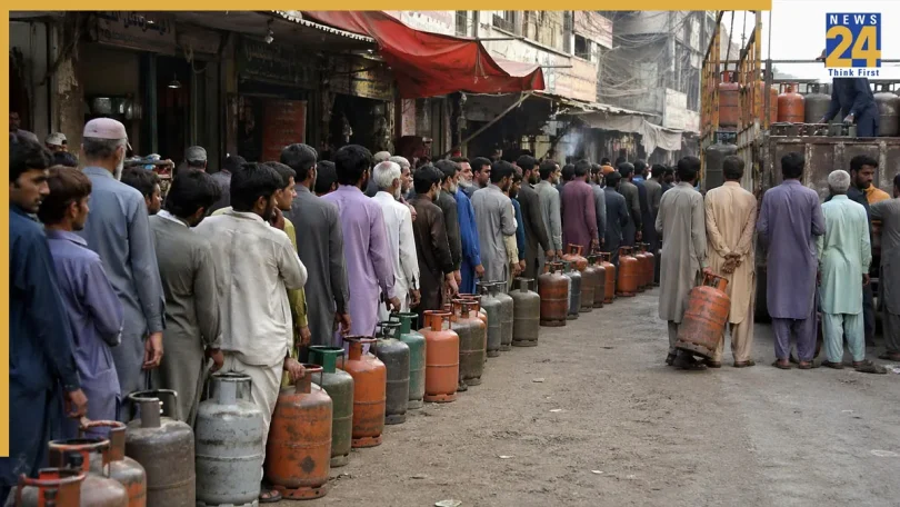 Pakistan LPG cylinder crisis.jpg