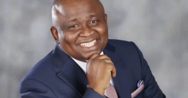 Solomon Olamilekan Adeola Yayi 1200x799 1
