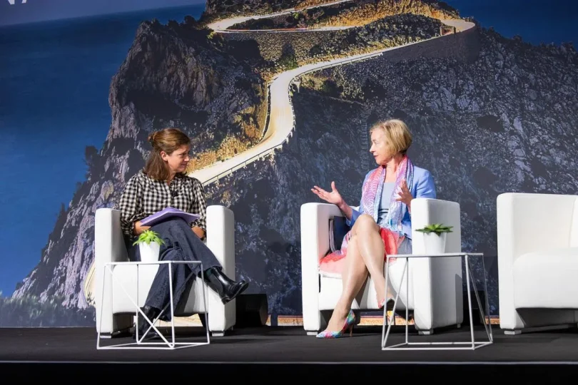 c579ade57f5dcd03ccc92e0a61c446512149c4ff95549cb9d99322d764317bb8