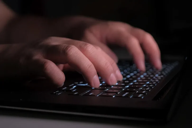 da1bd28a11b424bdf3c4954c082ac5240f31c3c94aeec5beba99faad84dd4549