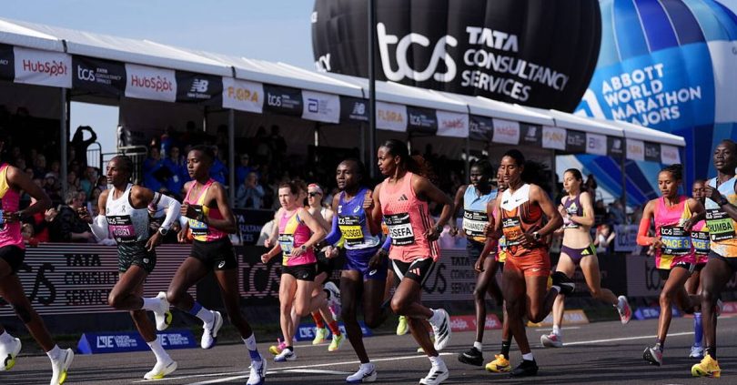tens of thousands pounding streets in record breaking london marathon