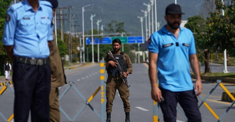 us puts negotiations with iran on hold as ceasefire deadline nears