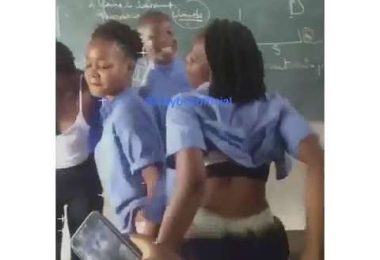 14170756 secondaryschoolstudenttwerking jpegf7a21f03ecbfb62a4949b13c178a6b80