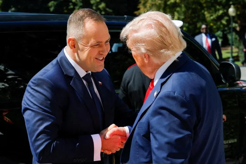 916c9876494c579fba309f4342bbab3afa46428f58d4568bc93b15fa7bcbfe97