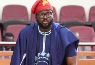 Desmond Elliot