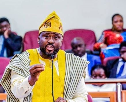 Desmond Elliot.JPGl