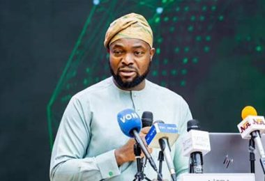 Dr Bosun Tijani
