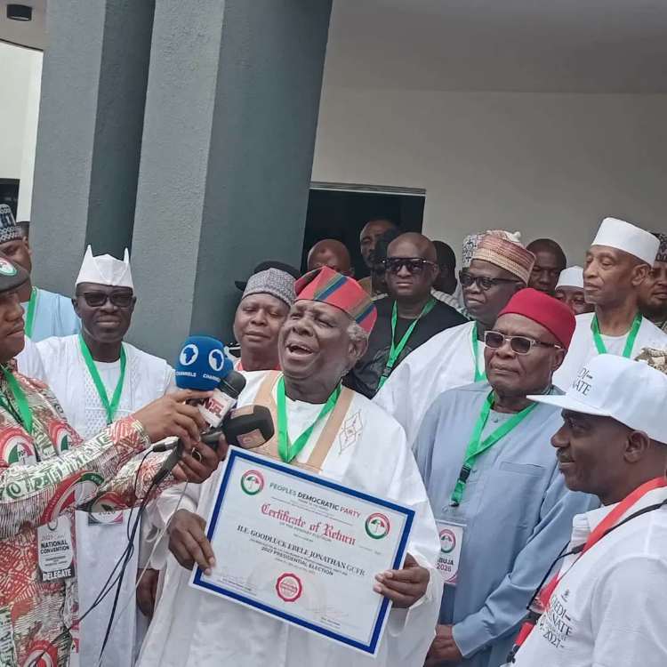 PDP Jonathan 1