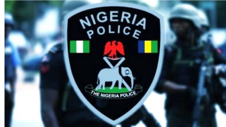 Police 4