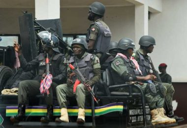 Police officers 2