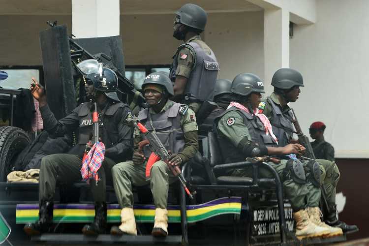 Police officers 2