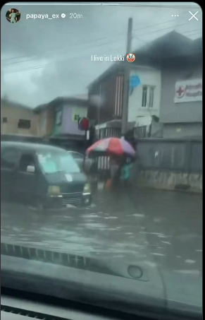 Screenshot 2026 05 22 at 17 22 53 Oyindamola🙄 on X Papaya records the state of a part of Lagos stree
