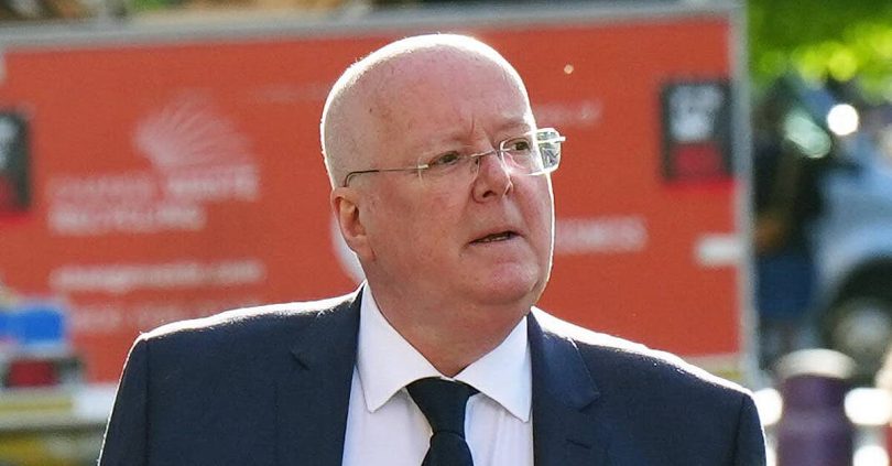 ex snp chief executive peter murrell admits embezzling 463 500 in party funds