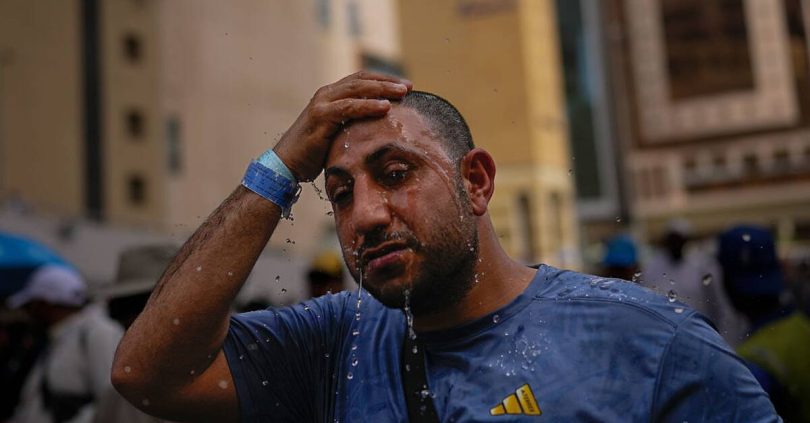 muslims begin annual hajj in sweltering heat against backdrop of war concerns