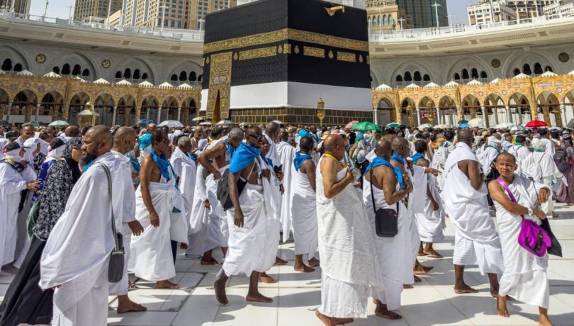saudi arabia issues heatwave warnings for hajj 2025 urging pilgrims to take precautions amid soaring