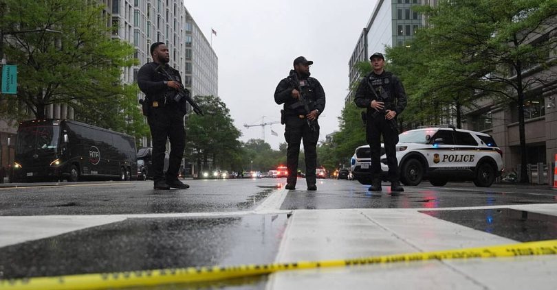 us secret service and police respond to reports of shots fired near white house