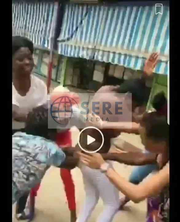 10472875 screenshot20190619ladystrippeduncladpubliclyforallegedlysleepingwithherfriendsboyfriendcrim