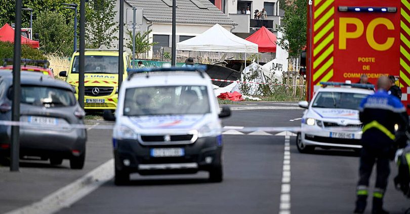 11 people killed in plane crash in northeastern france officials say