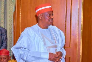 1781002819 Kwankwaso