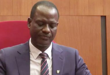 1781809229 Taiwo Oyedele