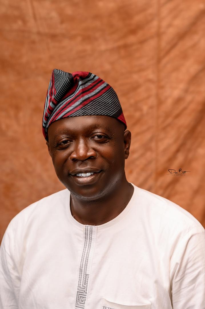 1782039019 Olatunbosun Oyintiloye