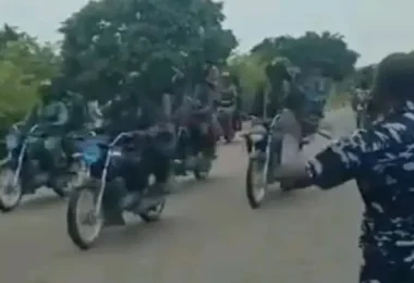1782378027 Police