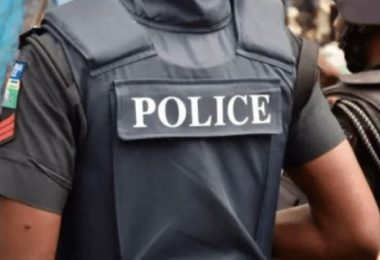 1782544809 Police