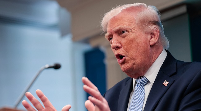 1782566422 Trump