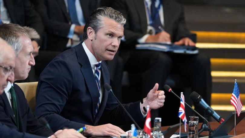 Belgium NATO Defense Ministers 15 95