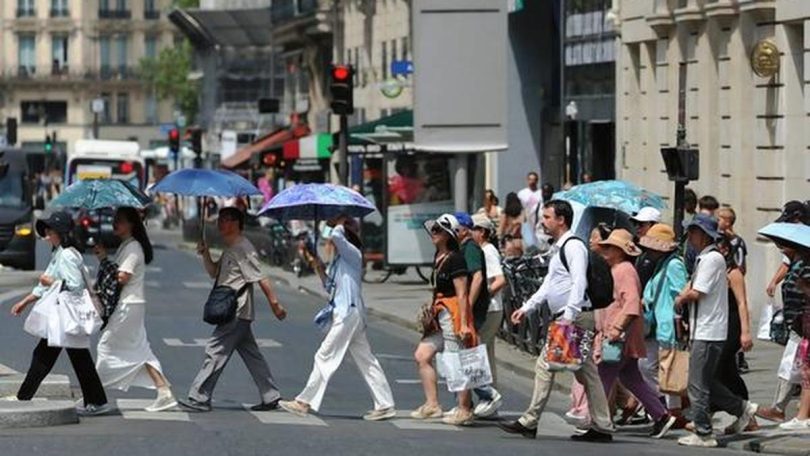 Europe sweltersG03G5JO71.3.jpg