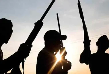 Gunmen used to illustrate the story