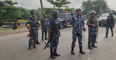 Lagos police at Otto Ijanikin