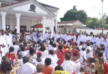 Oba Ewuare II holds meeting with traditionalists on insecurity