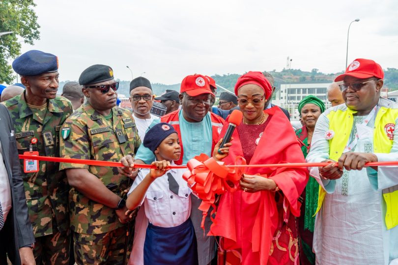 Oluremi Tinubu commissioning Nigerian Red Cross headquarters
