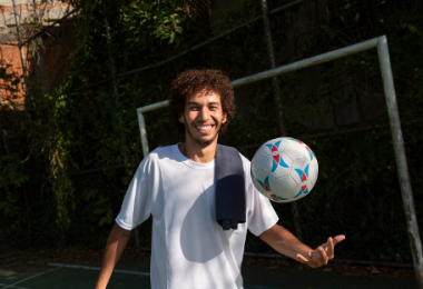 Picture 1 football